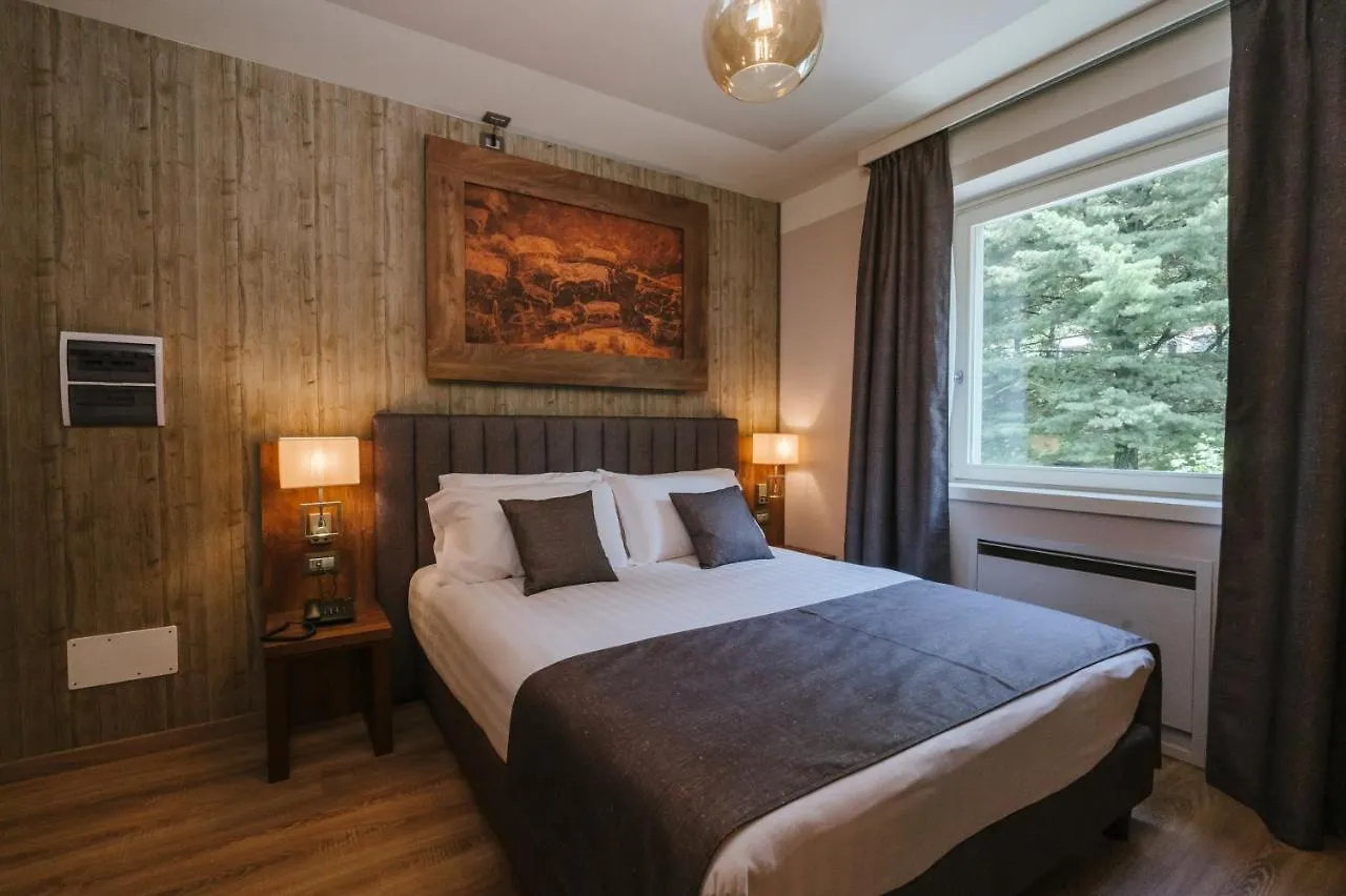 Lake Hotel La Pieve Pisogne